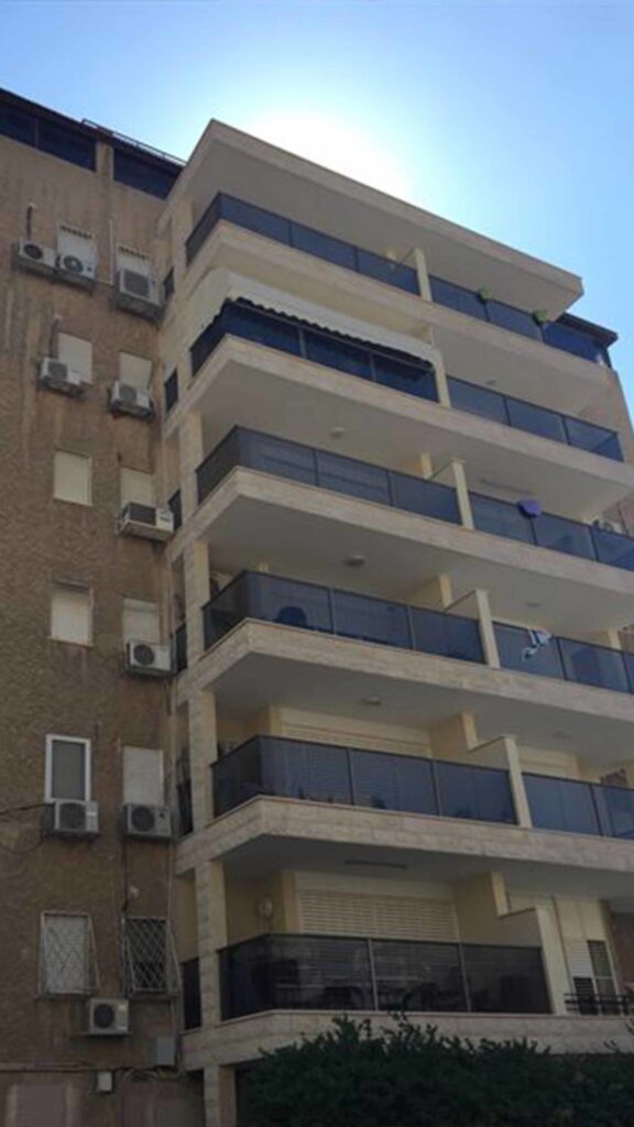 היתרונות של מרפסות פלדה לבית